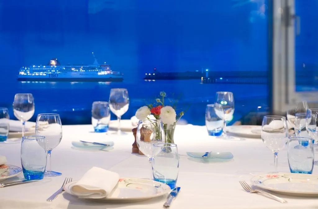 A table laid at the Aquar'Aile restaurant, facing Calais harbour
