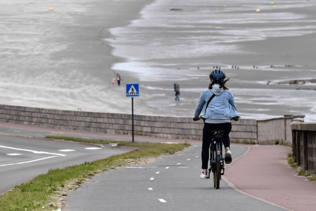 Cycling on the Opal Coast